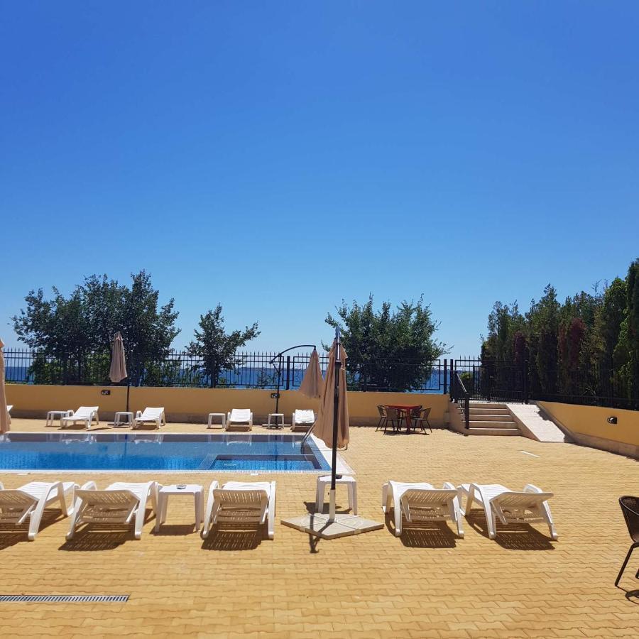 Horizon Katrina Apartments - Sea Line & Beach Access Sveti Vlas Exterior photo