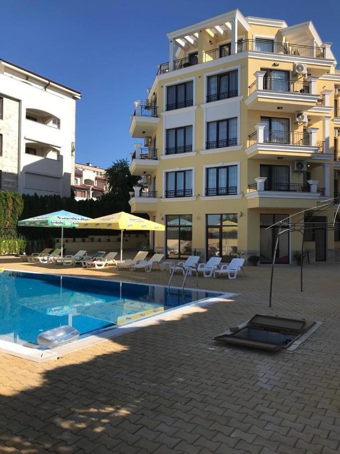 Horizon Katrina Apartments - Sea Line & Beach Access Sveti Vlas Exterior photo